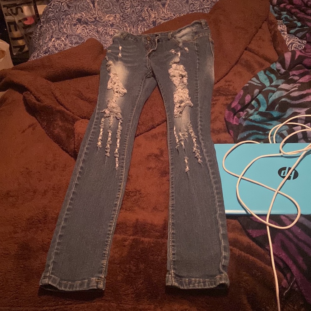 Jeans - Picture 3 of 4